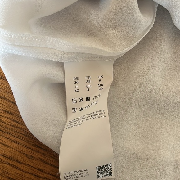 Boss Chic Silver Blouse with White Hem Size 4 New Without Tag - Picture 8 of 11